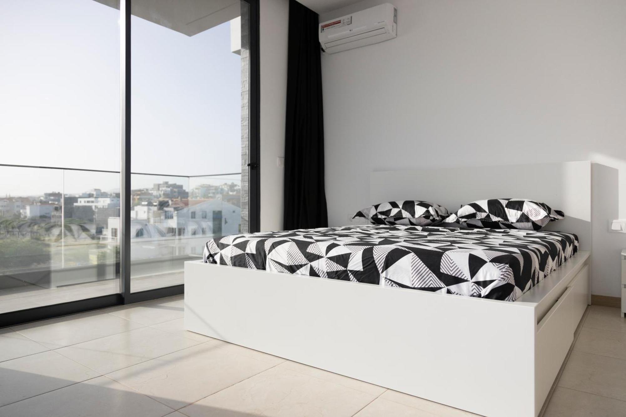3 Bdr Aprt, Amazing Seaview, Rooftop Pool - Lcgr Praia Exterior photo